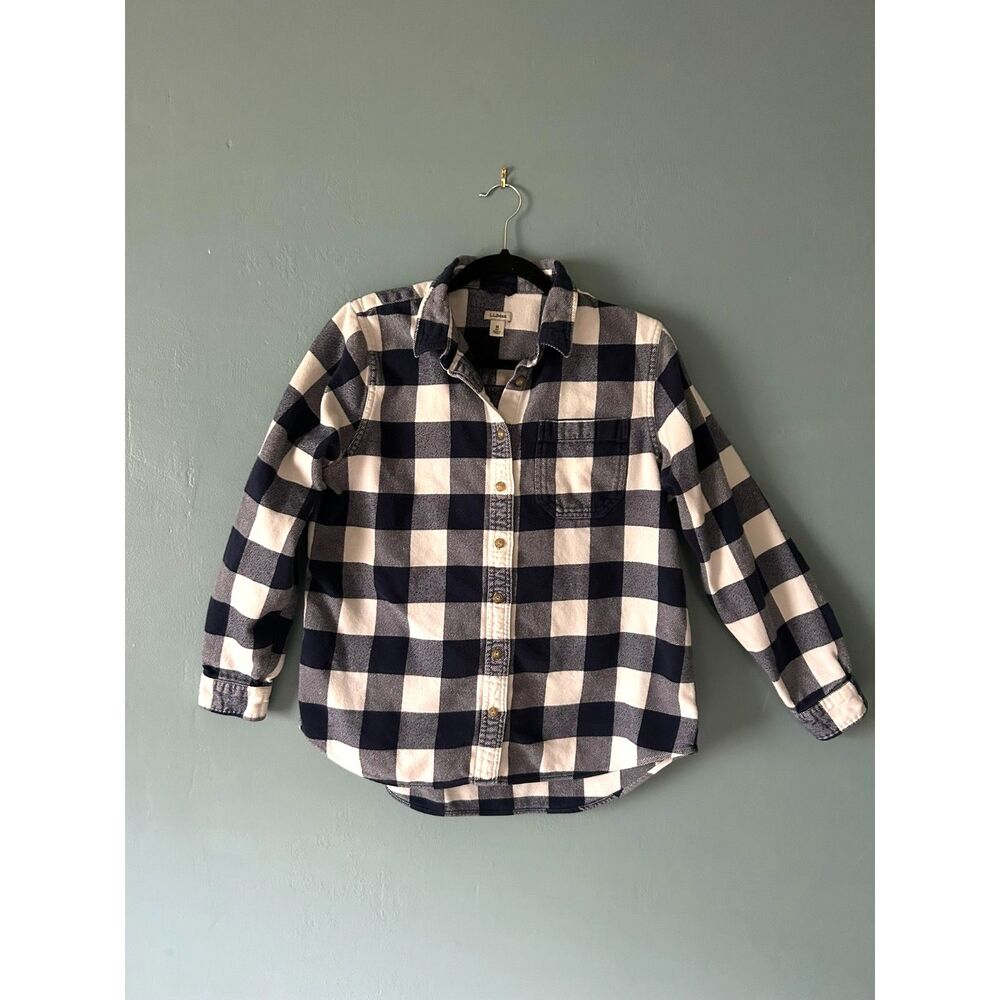 L.L. Bean women's blue & white cotton flannel size medium